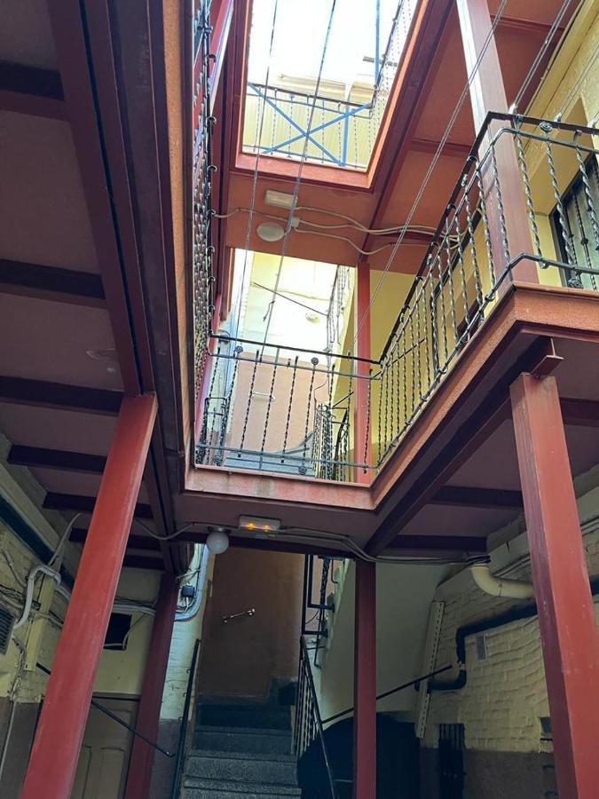 Coqueto Apartamento Muy Centrico 马德里 外观 照片